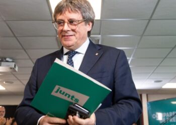 Puigdemont critica el informe de la amnistía y apunta a “jueces que se creen salvadores de la patria”