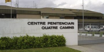 Un interno burla la seguridad y escapa de Quatre Camins durante una salida autorizada