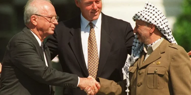 Israel conmemora el 30 aniversario del asesinato de Isaac Rabin, la noche que cambió su historia