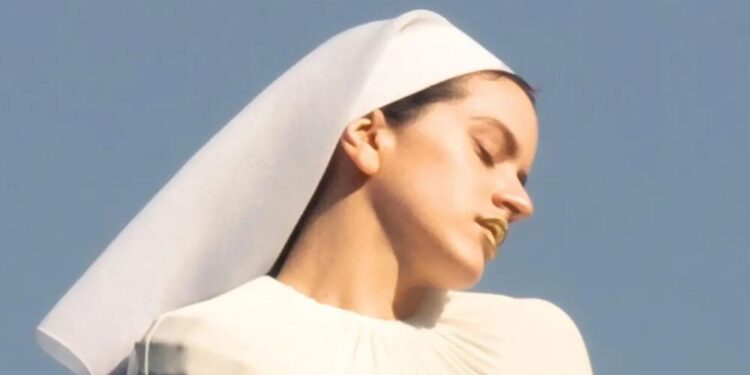 ¿Vuelve Rosalía a los escenarios? Todo sobre el Posible Tour ‘Lux’ y los rumores de fechas y precios