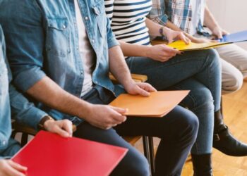 SEPE obliga a presentar la declaración de la renta para seguir cobrando el subsidio: ¿cómo afectará a los beneficiarios?