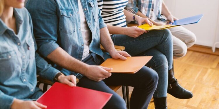 SEPE obliga a presentar la declaración de la renta para seguir cobrando el subsidio: ¿cómo afectará a los beneficiarios?