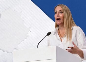 Guardiola se perfila ganadora en Extremadura, pero Vox condiciona su futuro gobierno