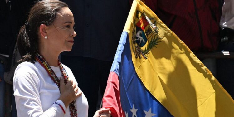 María Corina Machado llega a Oslo tras una fuga clandestina por mar desde Venezuela