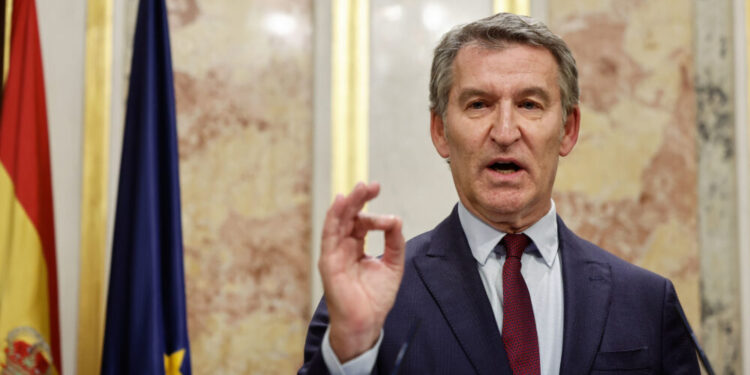 El PP pone condiciones para respaldar subidas de salarios y pensiones