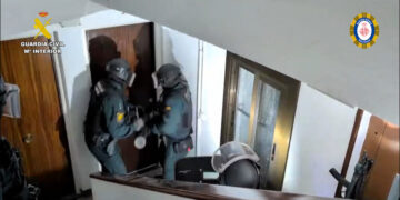 España desmantela una red que introducía heroína en pastillas desde Colombia: cinco detenidos