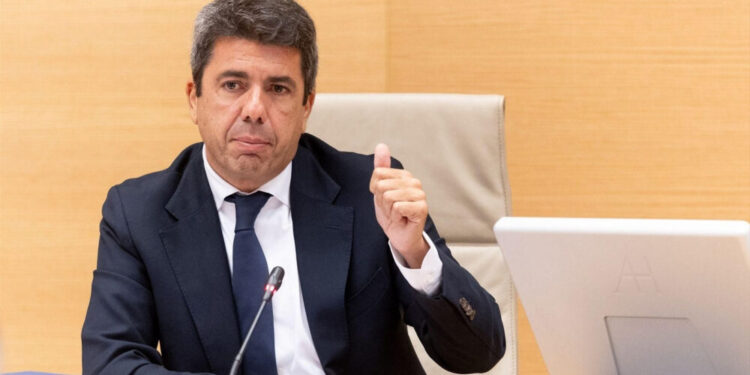 “Cojonudo”: la respuesta de Mazón tras la advertencia sobre el barranco del Poyo durante la DANA