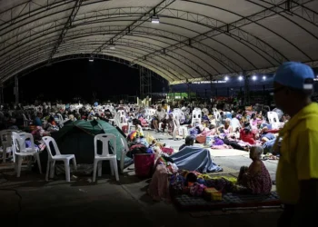 Evacuaciones masivas tras la reactivación de los combates fronterizos entre Tailandia y Camboya