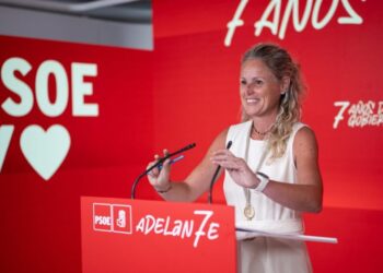 El PSOE esquiva preguntas sobre el supuesto “cheque en blanco” a Ábalos: “No vamos a perder tiempo desmintiendo falsedades”