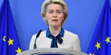 La UE aprueba un préstamo de 90.000 millones a Ucrania para su reconstrucción