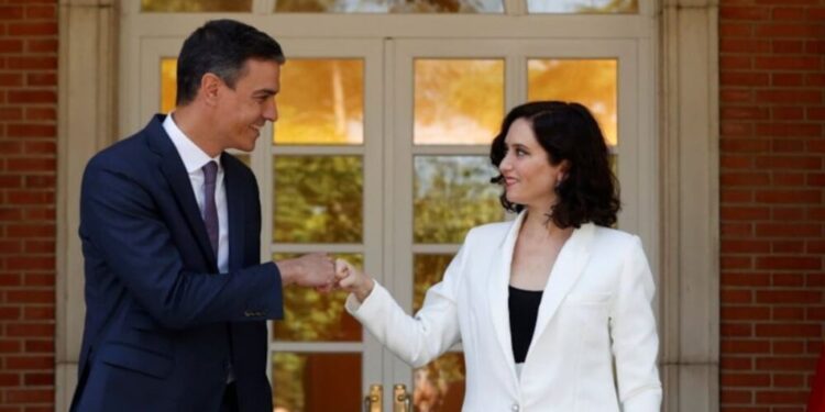 Ayuso estalla contra Sánchez: «No asumo que ponga en tela de juicio a los sanitarios de Madrid»