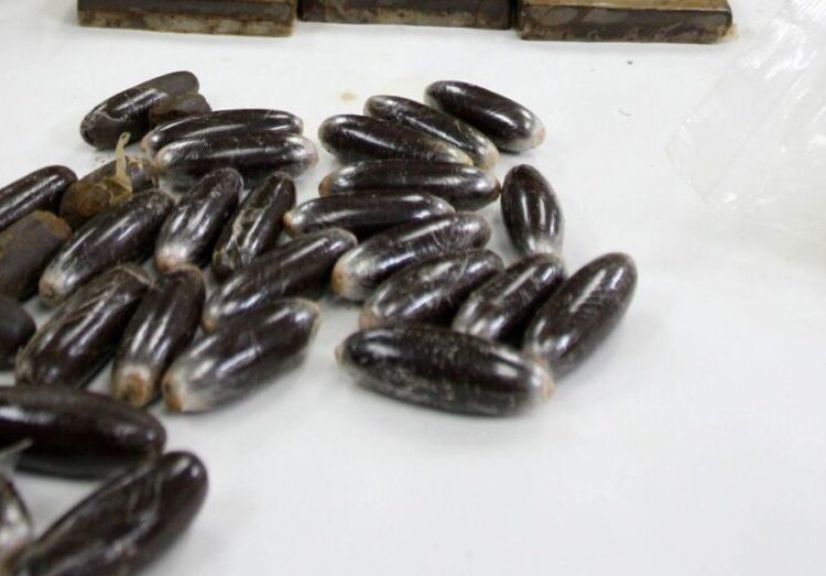 Detenido en el helipuerto de Ceuta cuando intentaba viajar con casi dos kilos de hachís en el cuerpo