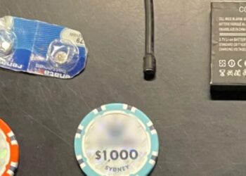 Detienen a una pareja por engañar al casino de Sídney usando cámaras y audífonos ocultos