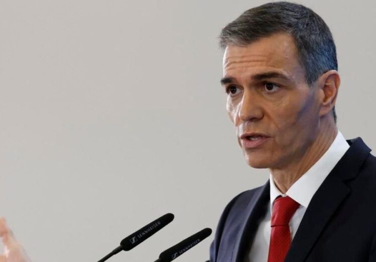 Tensiones internas en el PSOE por la exposición de Zapatero en el caso Plus Ultra