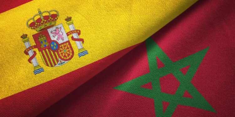 España y Marruecos completan la apertura de las aduanas en la RAN, pero evitan la discusión sobre el espacio aéreo del Sáhara y las aguas de Canarias