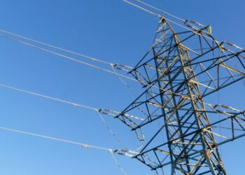 Alerta energética: Europa sitúa a España por primera vez en «zona de riesgo» eléctrico ante posibles tensiones de suministro este invierno