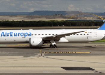 Air Europa cancela sus vuelos a Venezuela hasta el 12 de diciembre ante el aviso de riesgo en el espacio aéreo
