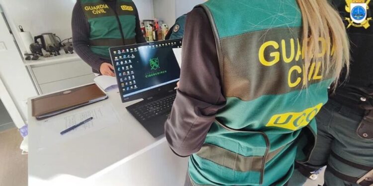 El juez del «caso Koldo» reclama a Acciona entregar la documentación incautada por la UCO, que no ha podido descargar