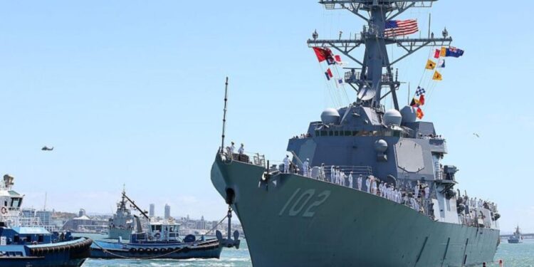 EE.UU. lanza ataques en el Pacífico contra narcolanchas y provoca controversia