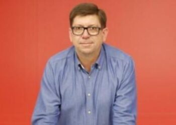 El PSOE admite fallos en la gestión de denuncias por «comportamientos repugnantes» contra Francisco Salazar