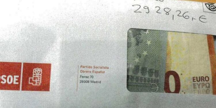 El juez Moreno ignora la alarma del PSOE por «riesgo de filtración» y le obliga a desvelar todos sus pagos en metálico desde 2017