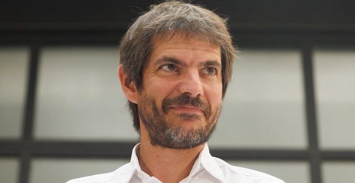 Urtasun exige al Ejecutivo acelerar las políticas contra la corrupción tras la detención de Ábalos