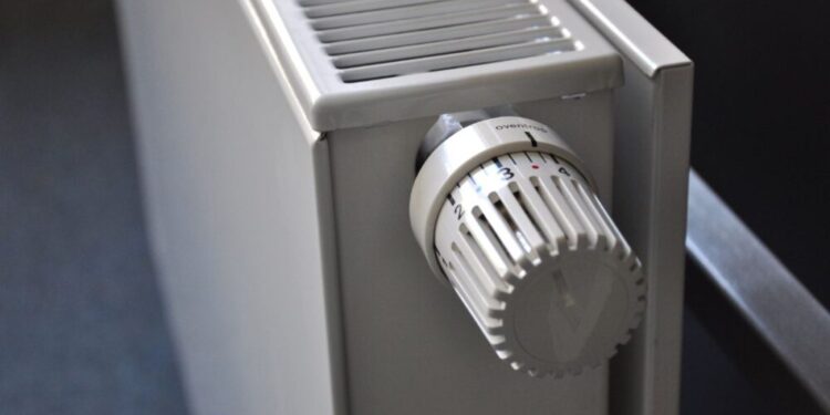 Cómo poner la calefacción este invierno para ahorrar sin pasar frío