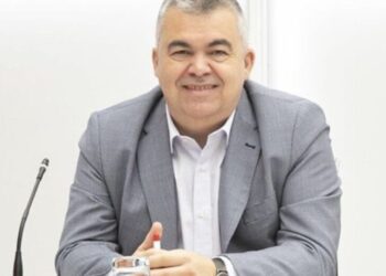 Santos Cerdán promete aclarar el caso Koldo en el momento adecuado