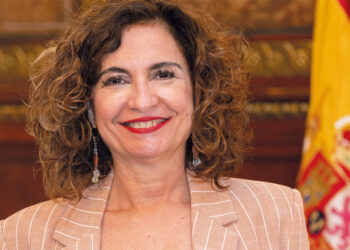 Montero se desmarca del ‘caso Koldo’ y niega vínculos con Servinabar o con el expresidente de la SEPI