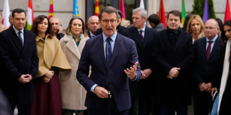 El PP mantiene su postura frente a Vox y asume el riesgo de una posible repetición electoral