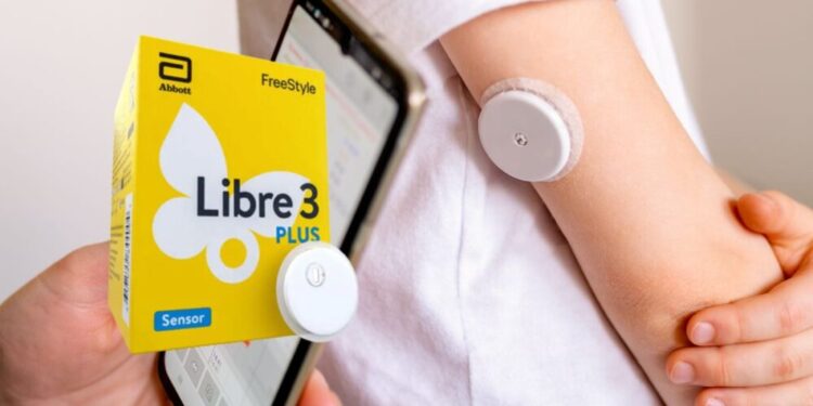 Alerta de Sanidad: La AEMPS pide suspender inmediatamente el uso de ciertos detectores de glucosa FreeStyle Libre 3
