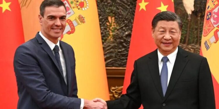 Alerta en Bruselas: China desplaza a Alemania como mayor proveedor de España en medio de la guerra tecnológica por Huawei