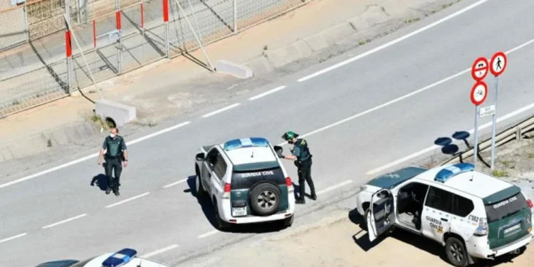 Seis meses de prisión para un conductor que huyó de un control para ocultar que nunca obtuvo el carné