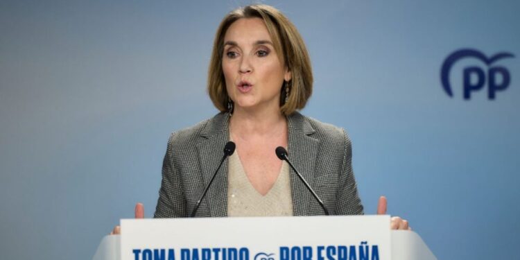 «Estamos dispuestos»: El PP reta a Junts a apoyar una moción de censura contra Sánchez si deciden «dar un paso al frente»