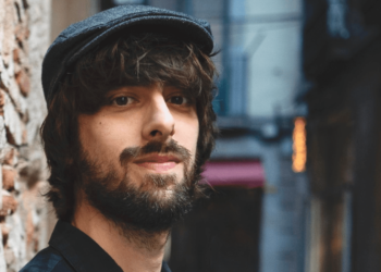 David Uclés critica a Ayuso: “He vendido 300.000 libros y aún no puedo comprar una casa en Madrid”