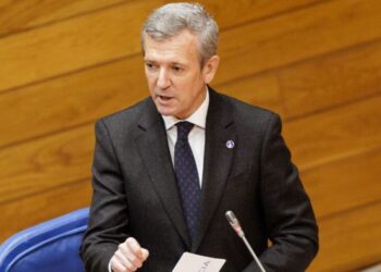 Máxima tensión en el Parlamento: Una acusación de acoso sexual fractura el último debate del año entre Rueda y Pontón