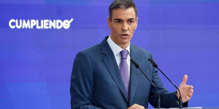 Sánchez refuerza su estrategia para resistir: diálogo con ERC, nuevas medidas sociales y continuidad del Ejecutivo