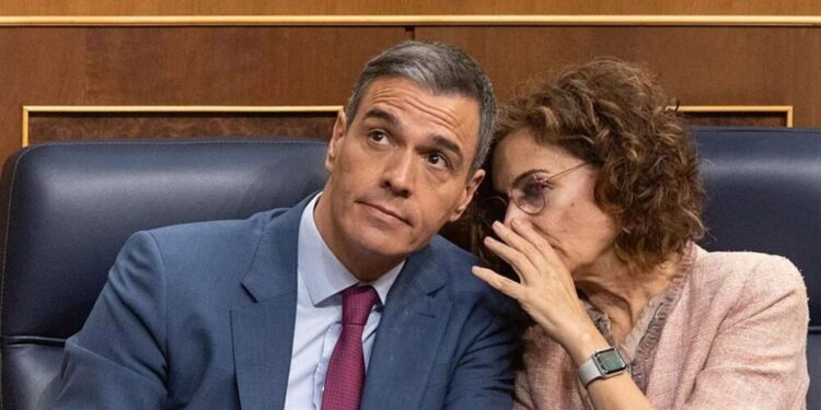 La deuda pública de España crece 6,8 millones de euros cada hora bajo el Gobierno de Pedro Sánchez