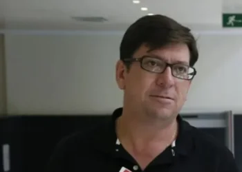 Polémica por acoso en Moncloa sacude al PSOE y complica su estrategia de voto femenino