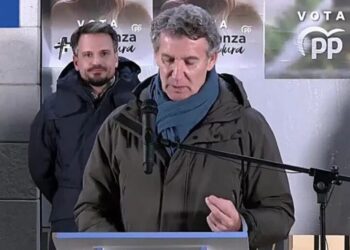 Feijóo sitúa Extremadura como la «primera estación del nuevo ciclo político» y llama a usar el voto para derrotar al sanchismo
