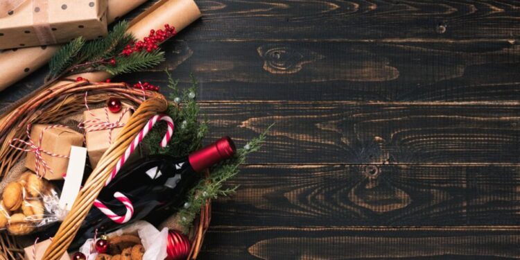 Guía Gourmet para Navidad 2025: Cómo elegir la cesta perfecta y regalar sabores de alta calidad