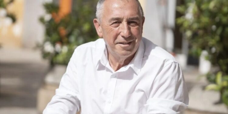 Baldoví advierte a Sánchez: «O se espabilan o se ha acabado» y exige medidas contra la corrupción y el «enrocamiento»