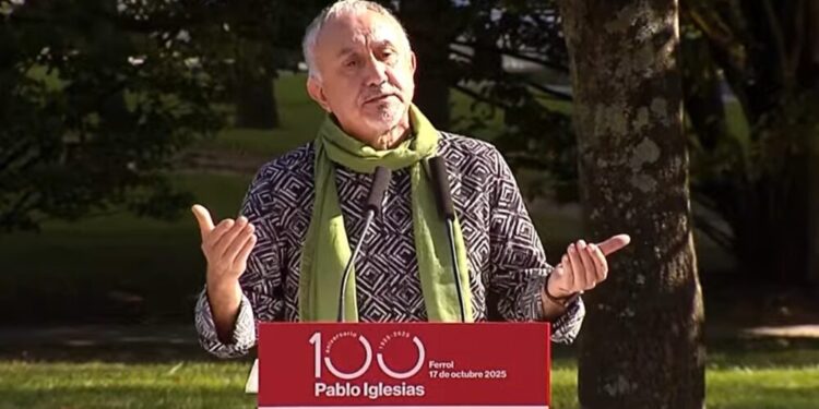 Pepe Álvarez reclama estabilidad política y más avances sociales en el homenaje a Pablo Iglesias Posse