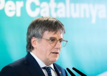 Junts mantiene el pulso al Gobierno y exige gestos concretos de Sánchez