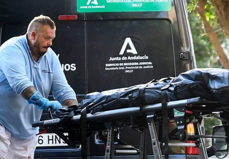 Rebajan la condena al asesino que degolló a su mujer en Almería al retirar la agravante de ensañamiento