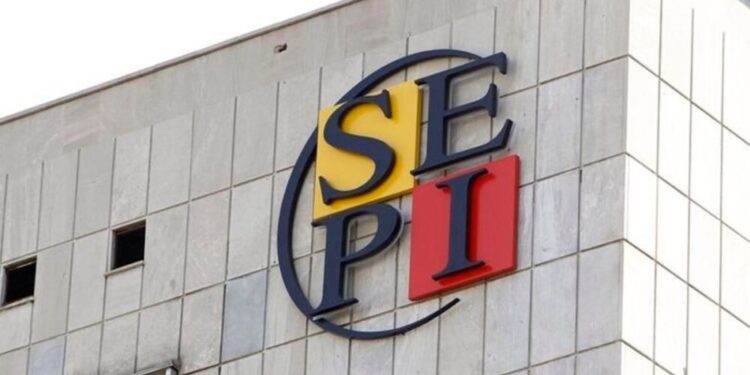 La detención del expresidente de la SEPI, Vicente Fernández, pone «en el alambre» las operaciones clave de Talgo y Duro Felguera