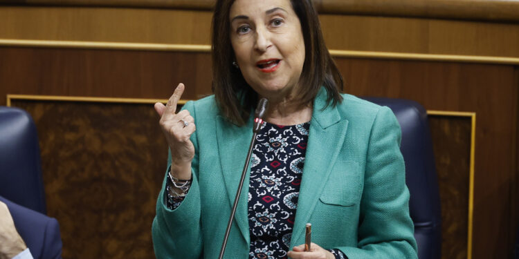 MADRID, 20/12/2023.- La ministra de Defensa, Margarita Robles, interviene durante la sesión de Control al Ejecutivo que celebra el Congreso este miércoles. EFE/Juan Carlos Hidalgo