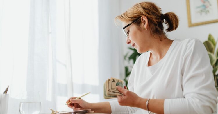 Deducciones de la renta en Ceuta 2025 y beneficios fiscales en el IRPF