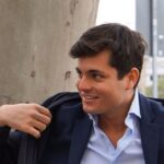 Un juez dicta una orden de detención contra Vito Quiles, que prevé entregarse mañana