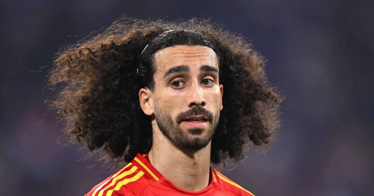 Marc Cucurella celebrando el Mundial
